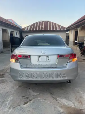 Honda Accord 2.4 2009 Gray
