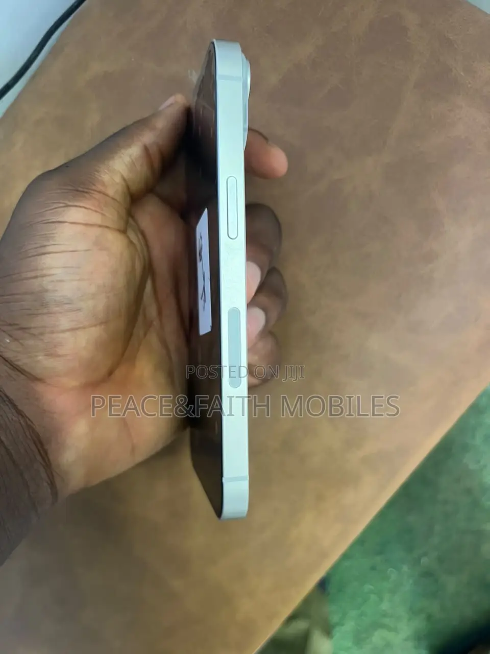 New Apple iPhone 14 128 GB White