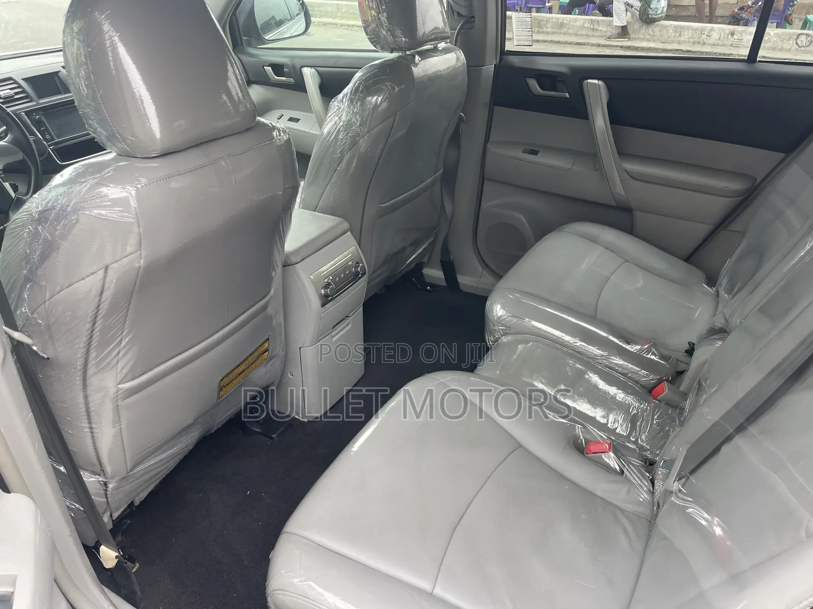Toyota Highlander 3.5L 4WD 2013 Silver