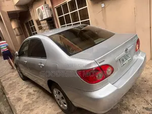 Toyota Corolla LE 2006 Silver
