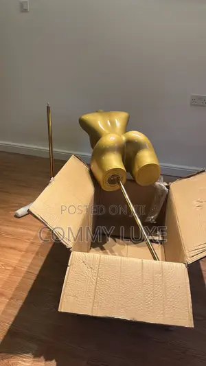 Female BBL Mannequin