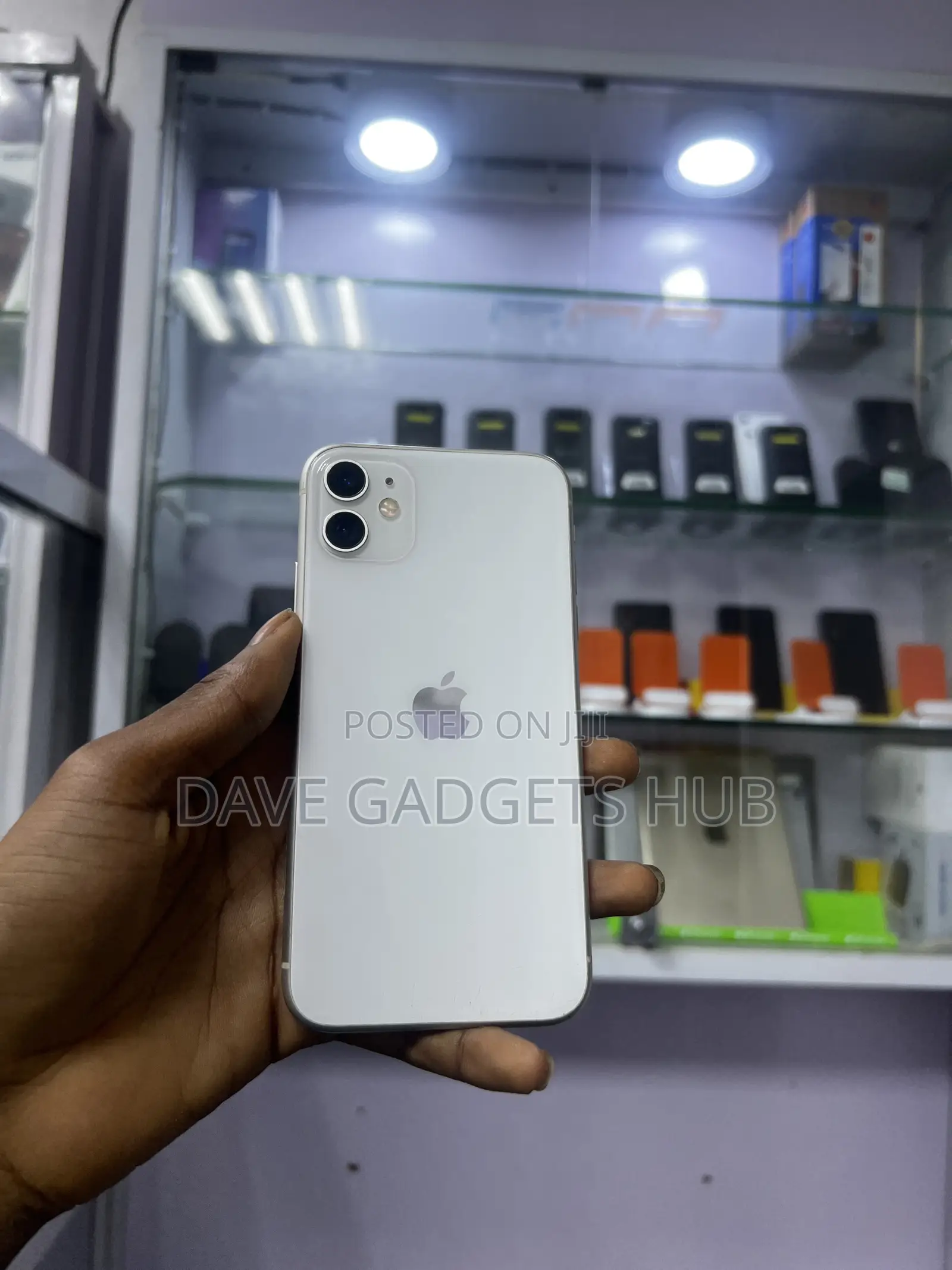 Apple iPhone 11 64 GB White