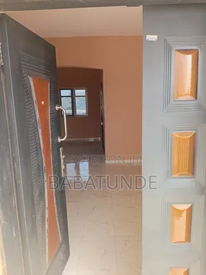 2bdrm Duplex in Igbogbo for rent