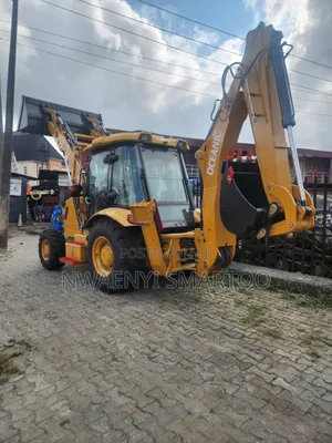 Backhoe Loader Heavy Duty