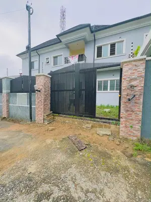 3bdrm Duplex in Magodo for sale