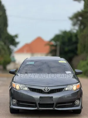 Toyota Camry 2014 Gray