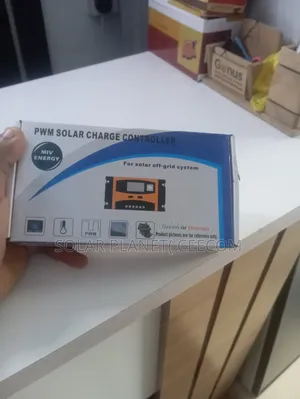 30A PWM MPPT Solar Charge Controller