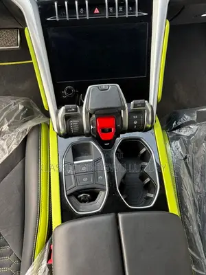 New Lamborghini Urus Pearl Capsule 2021 Gray