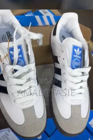 Original Adidas Sneakers 👟