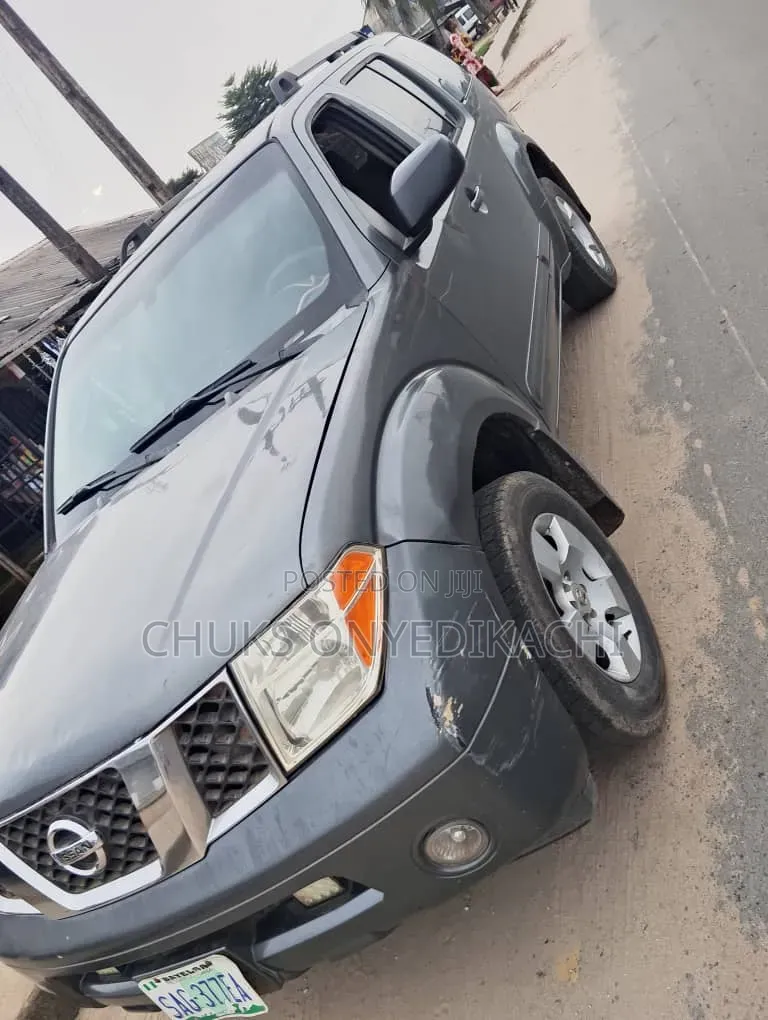 Nissan Pathfinder 2009 Beige