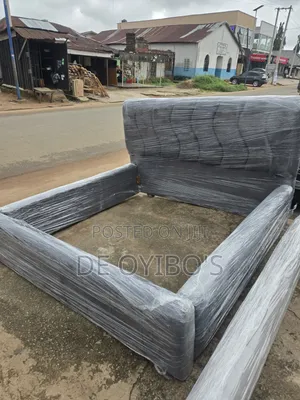Simple  but Luxury Bedframe  With Two  Side Drawers