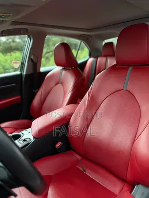 Toyota Camry XSE FWD (2.5L 4cyl 8AM) 2018 White