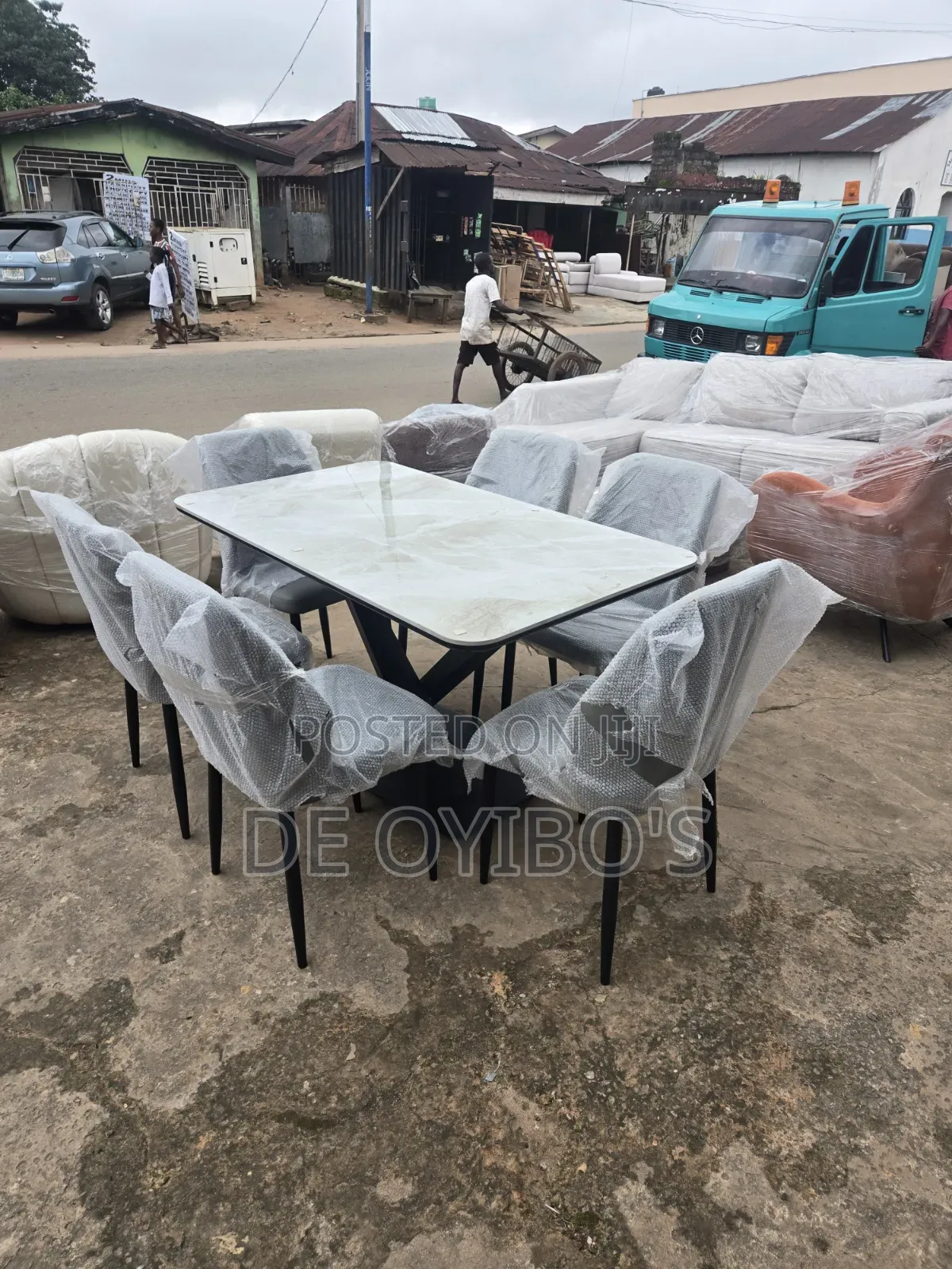 Luxury  6 Man Dinning Table  Set