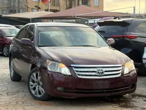 Toyota Avalon XLS Sedan FWD (3.5L 6cyl 6A) 2008 Burgundy