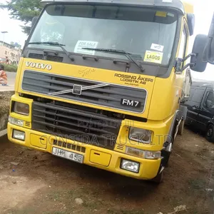 Volvo FL7 Truck Yellow 1998