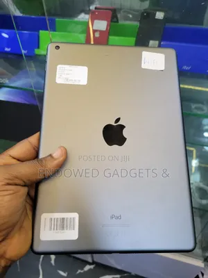 Apple iPad 10.2 (2020) Wi-Fi 128 GB Silver