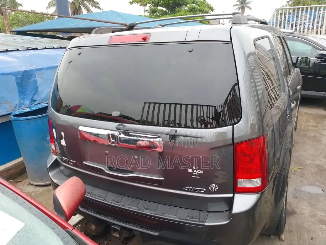Honda Pilot 2015 Gray