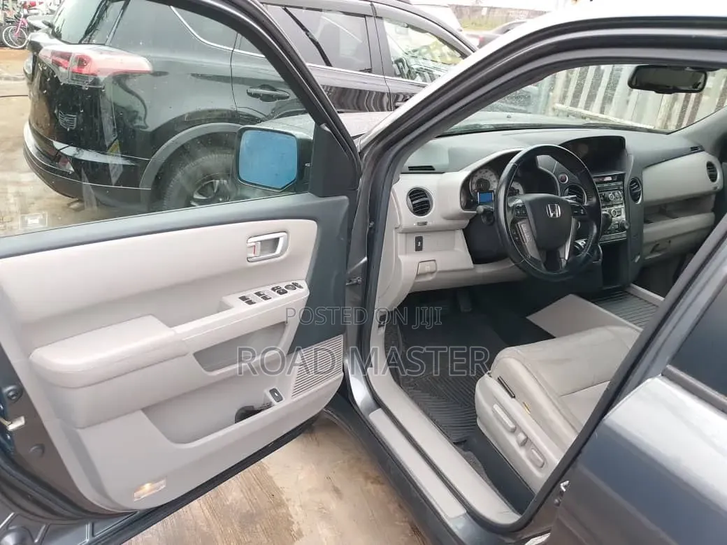 Honda Pilot 2015 Gray