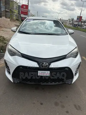 Toyota Corolla S 4dr Sedan (1.8L 4cyl CVT) 2014 White