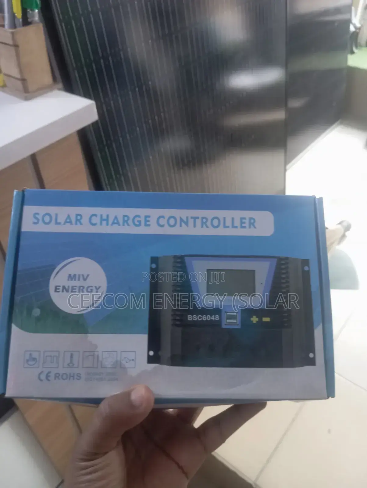 PWm MPPT Solar Charge Controller