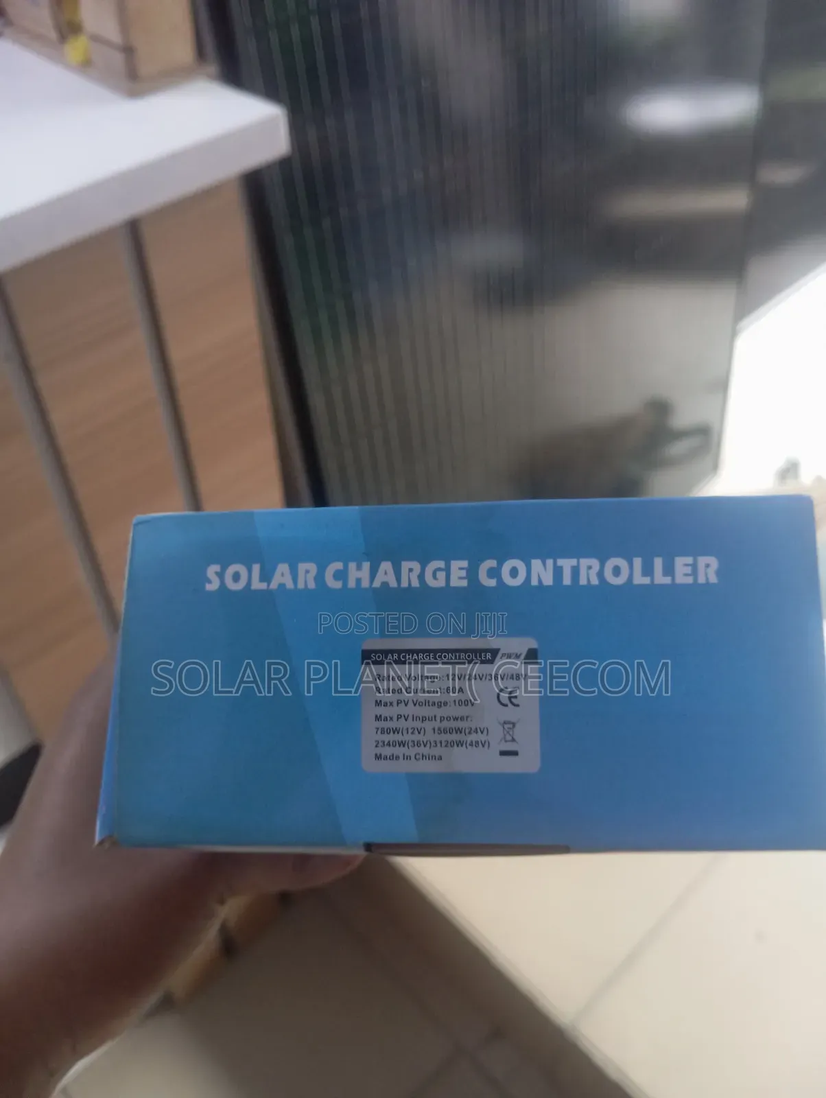 PWm MPPT Solar Charge Controller