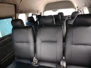 Toyota HiAce 2014 White