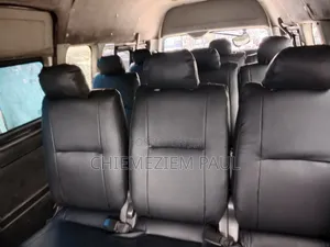 Toyota HiAce 2014 White