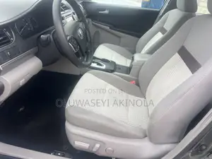 Toyota Camry 2012