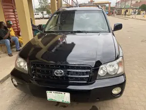 Toyota Highlander 2002 Black