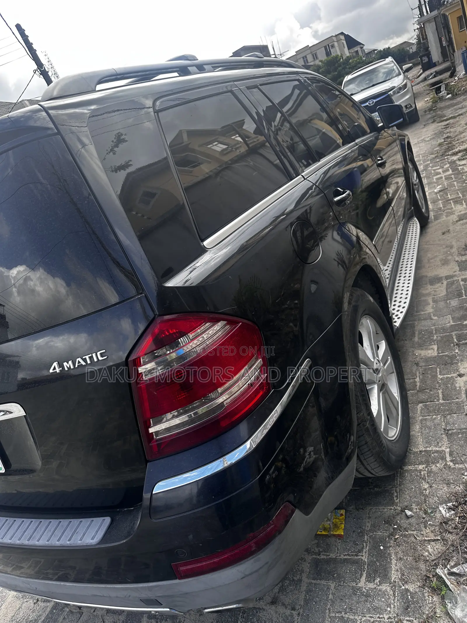 Mercedes-Benz GL-Class 2009 Black