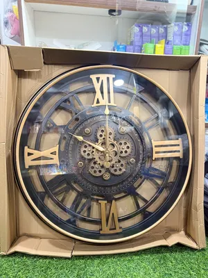 Stylish Black and Gold Mechanical Moving-Gear Wall Clock