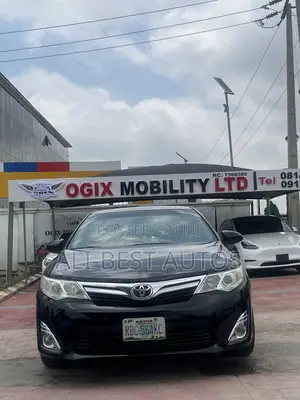 Toyota Camry 2011 Black