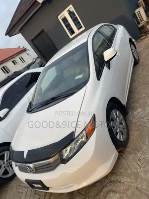 Honda Civic 2012 White
