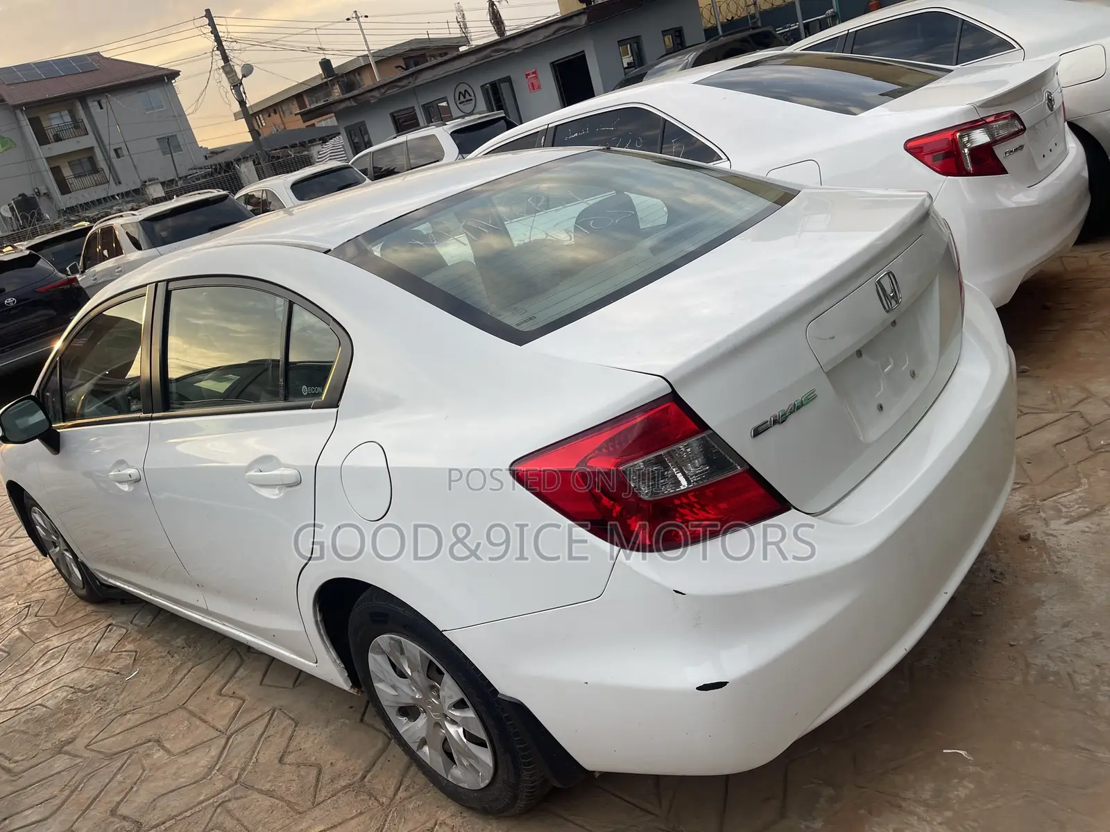 Honda Civic 2012 White