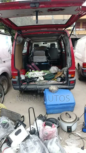 Volkswagen Transporter 2004 Red