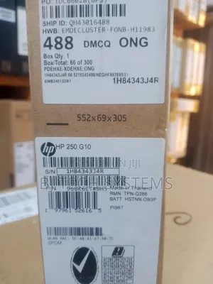 New Laptop HP 250 G10 8GB Intel Core i5 SSD 512GB