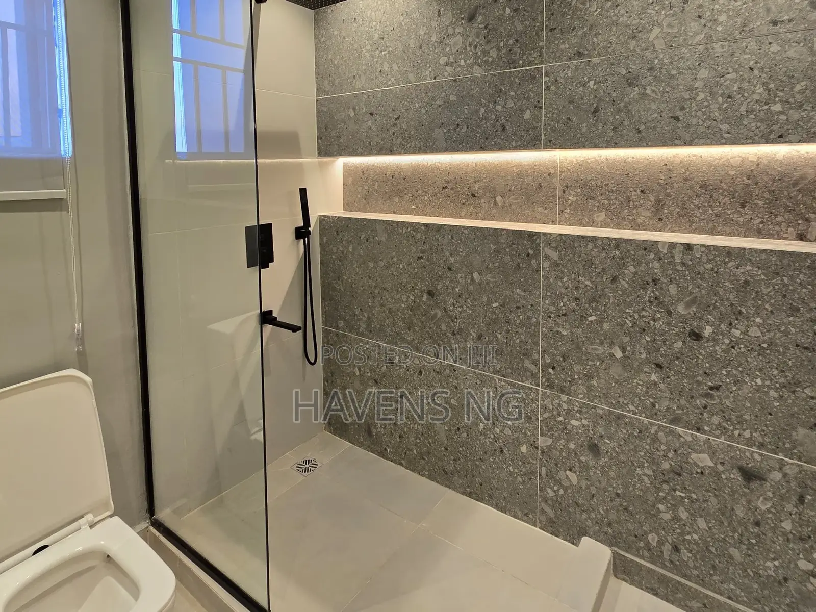 Spacious Studio Apartment — Lekki Phase 1