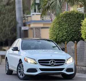 Mercedes-Benz C300 2015 White