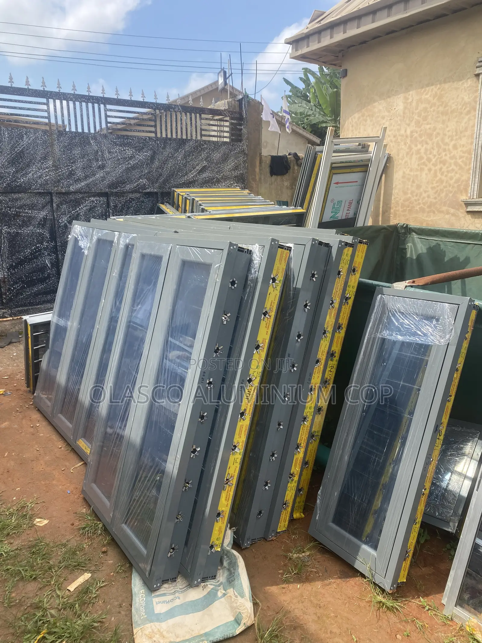 Quality Casement Window With Burglary