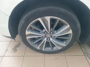 Acura MDX 2017 Off white