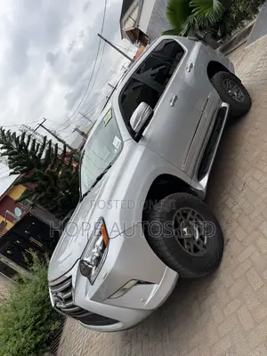 Lexus GX 460 2012 Silver