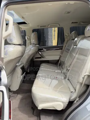 Lexus GX 460 2012 Silver
