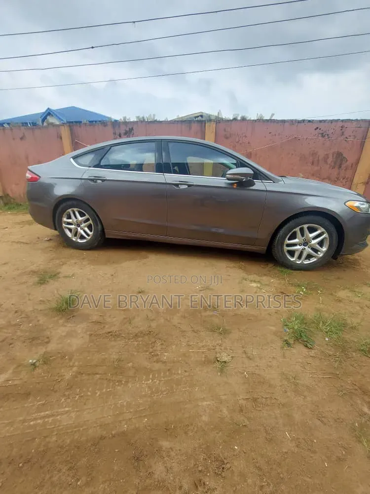 Ford Focus 2013 Gray