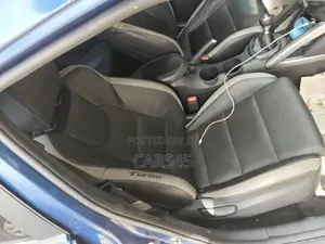 Hyundai Veloster Turbo 2016 Blue