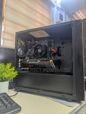Desktop Computer 16GB AMD Ryzen 5 SSD 512GB