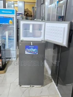 Skyrun Double Door Refrigerator
Model: Bd-200
Gross Volume: 200l