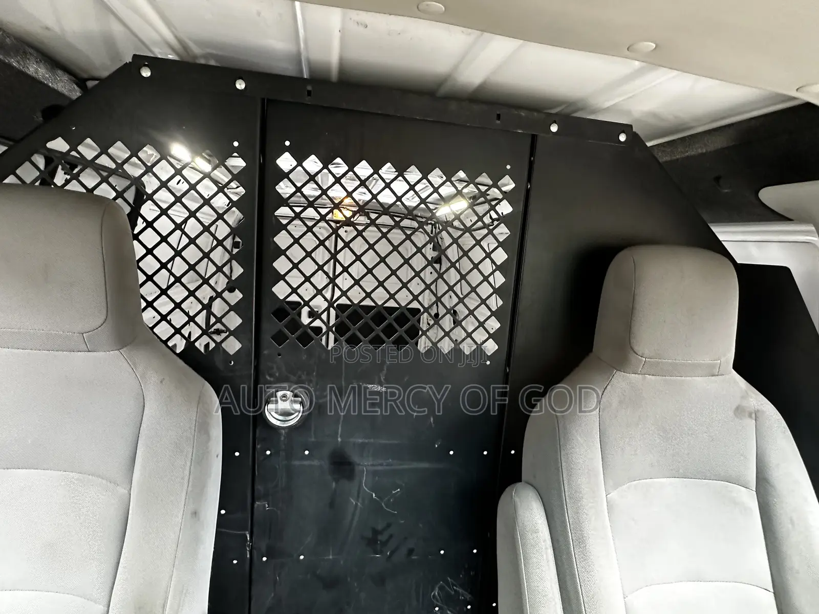 Ford E350 2014 White