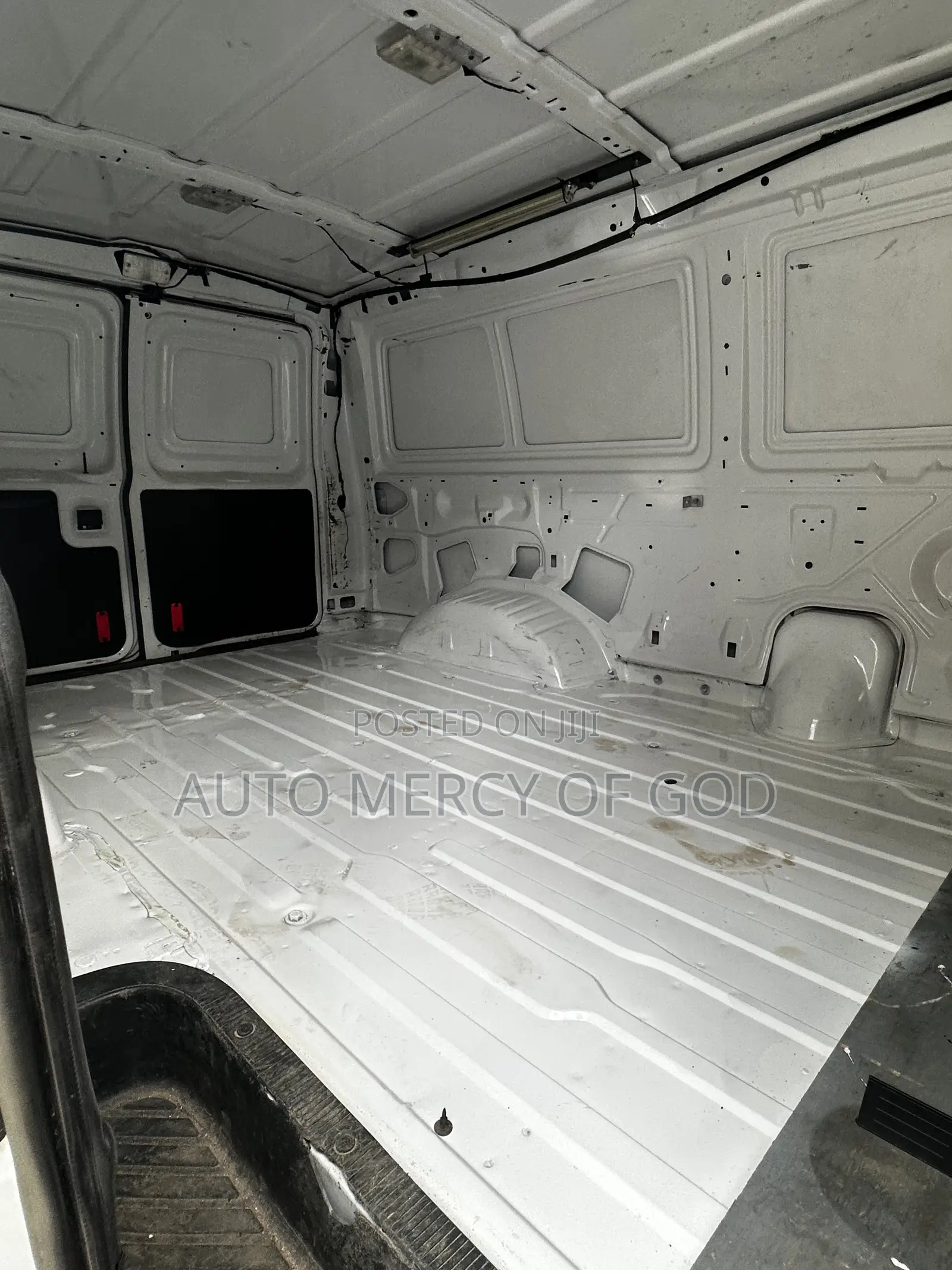 Ford E350 2014 White