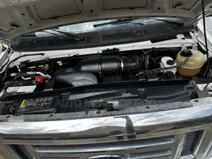 Ford E350 2014 White