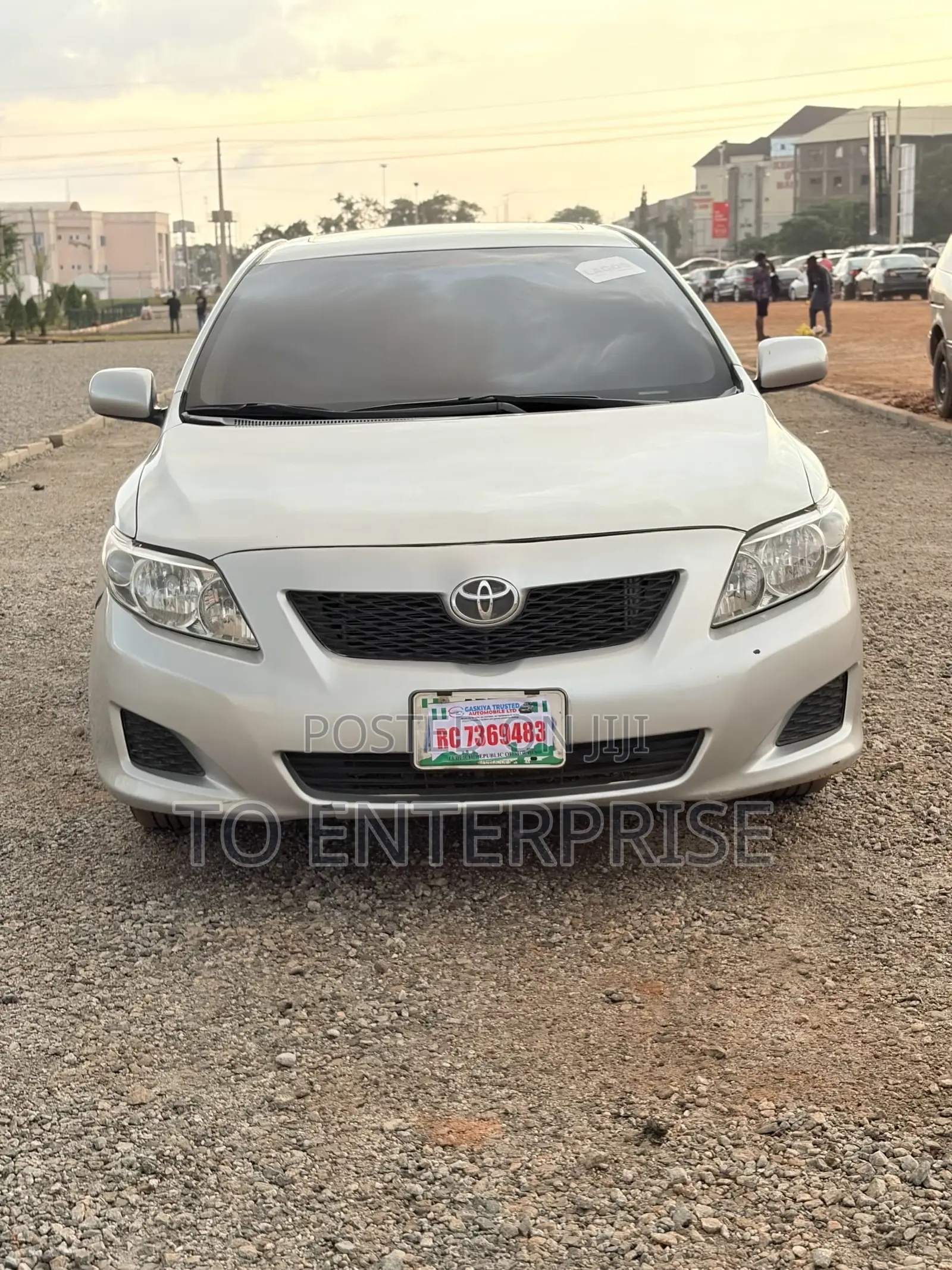 Toyota Corolla 2010 Silver